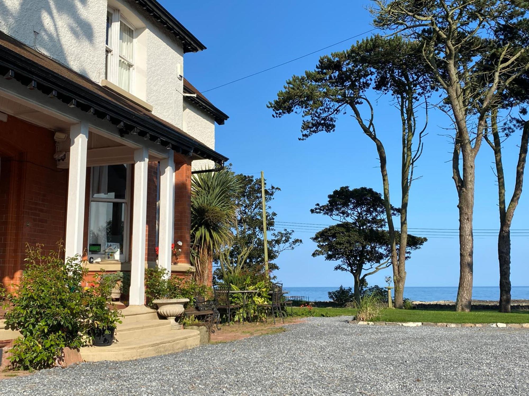 The Old Vicarage Ni B&B Ballywalter Bagian luar foto
